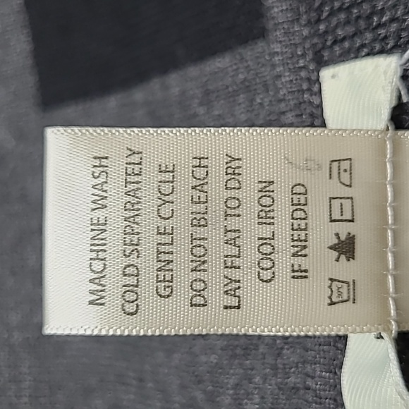 Max studio Knitted Sweater Dress/long sleeve/Midi Length/NWOT - Picture 3 of 10